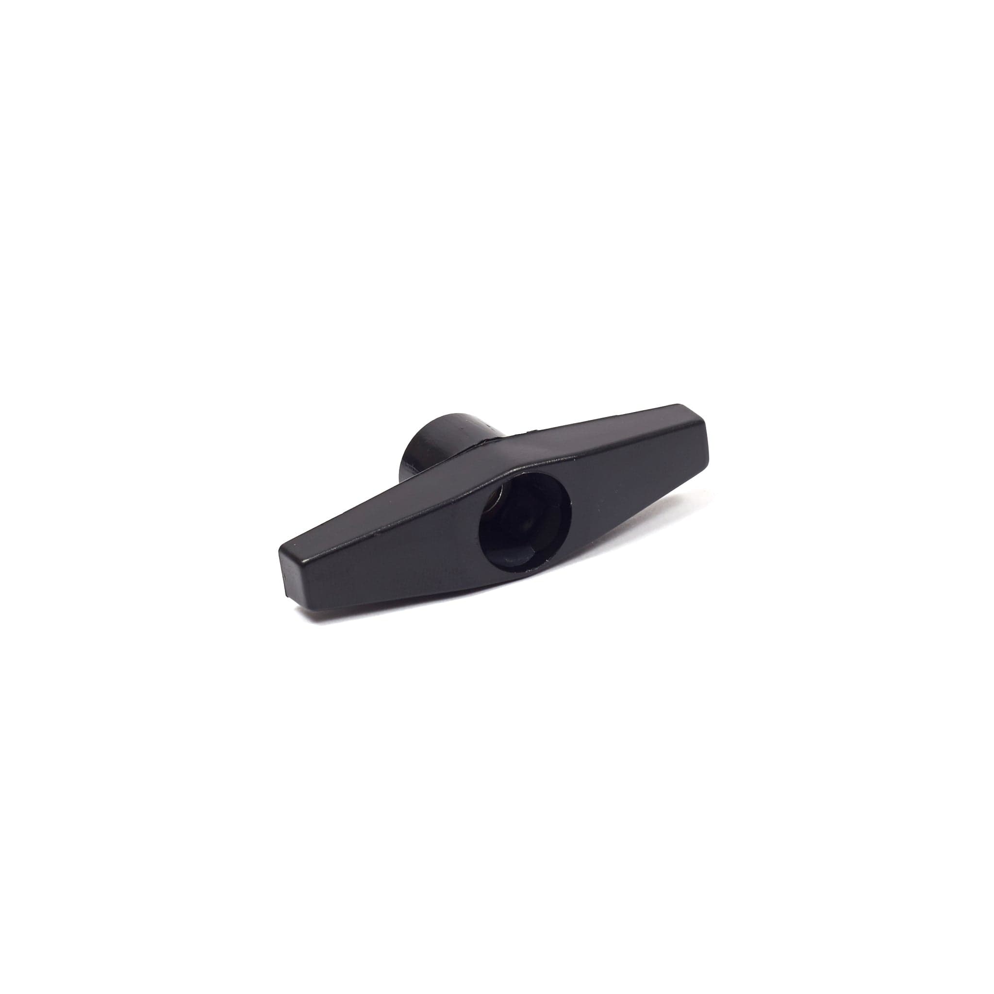 1501260MA WINGKNOB.31-18 NUT