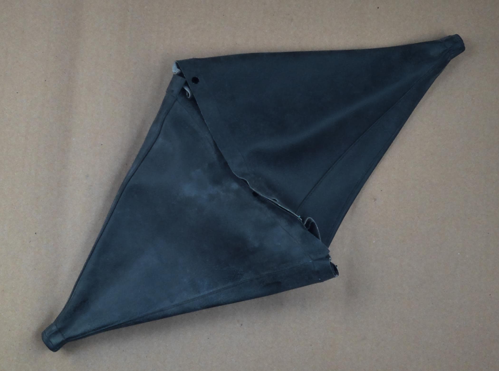 Cover Aux Lever Dust