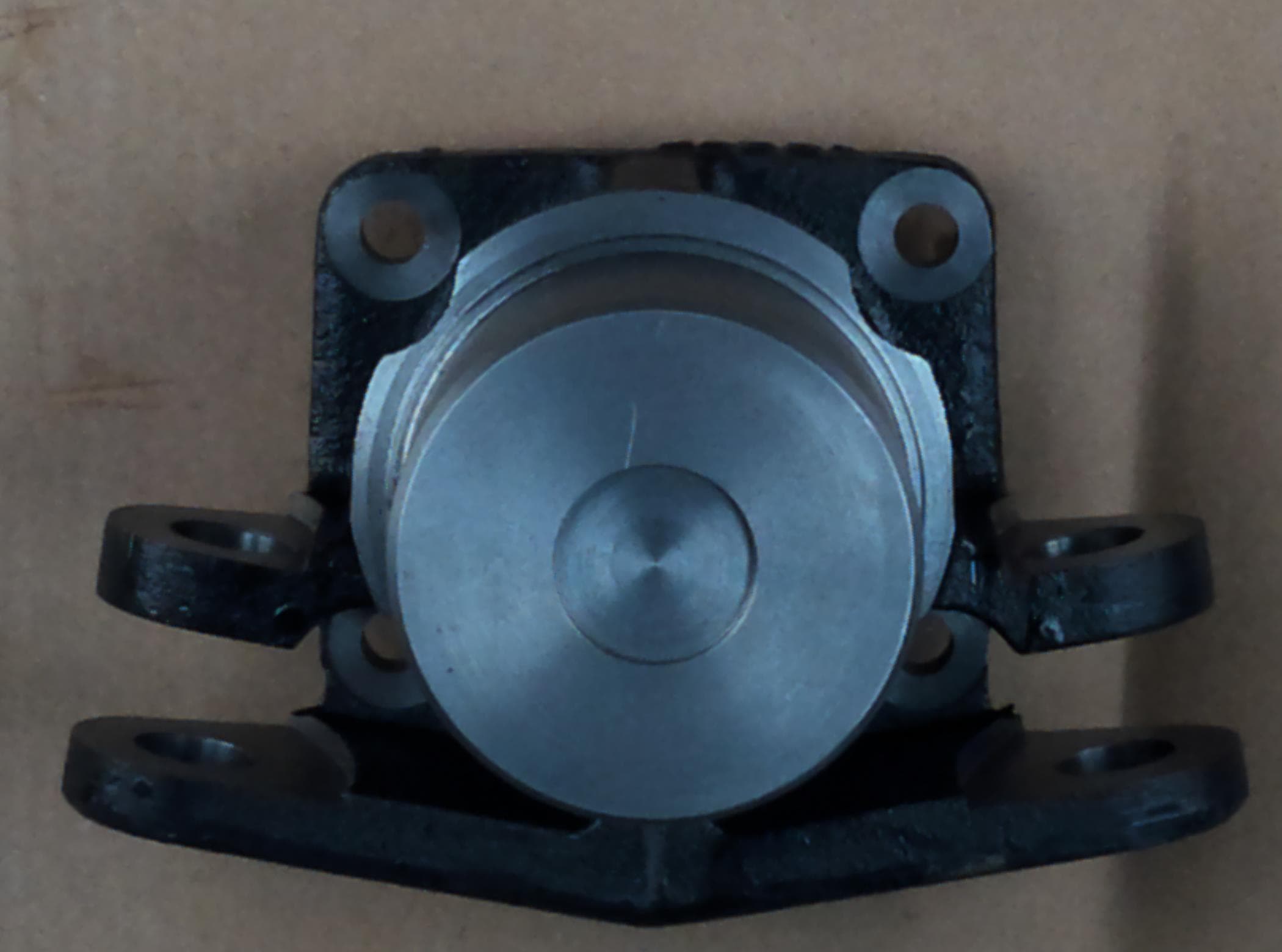 Holder Front Pivot