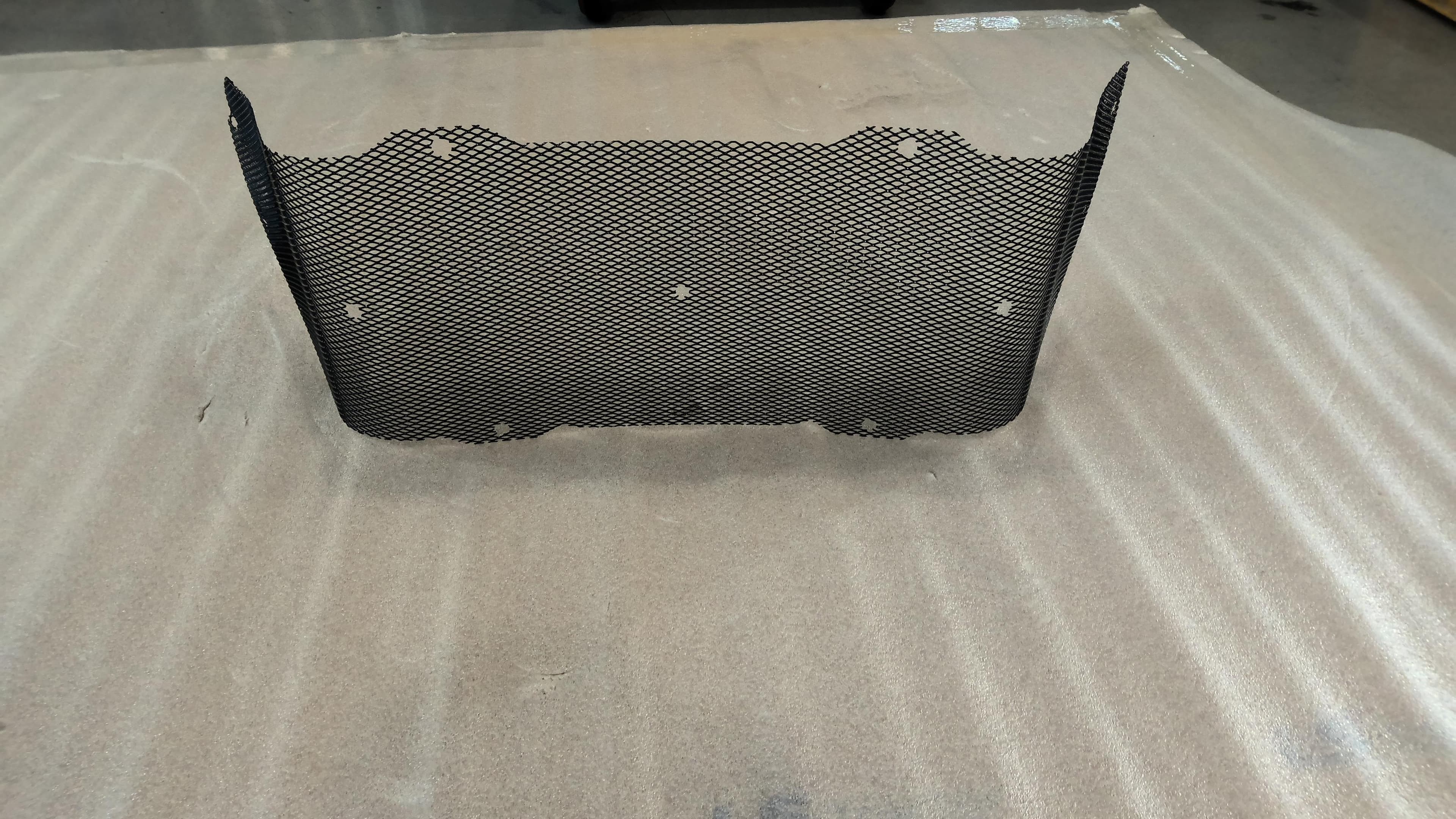Net Grille Lower