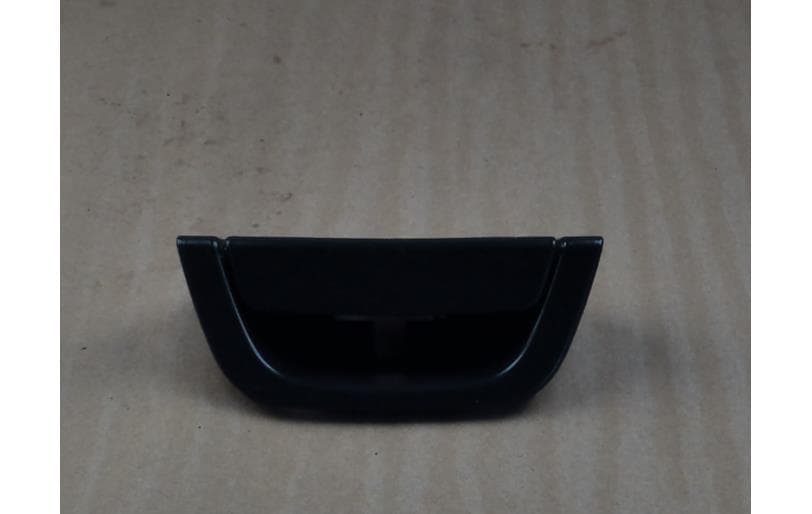 Handle Grille