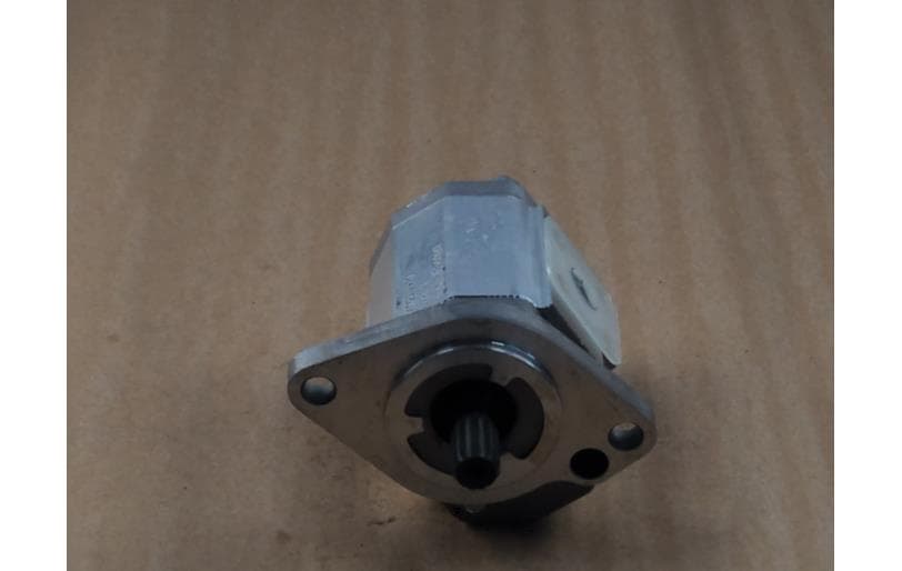 Pump Steering 7cc Trg630