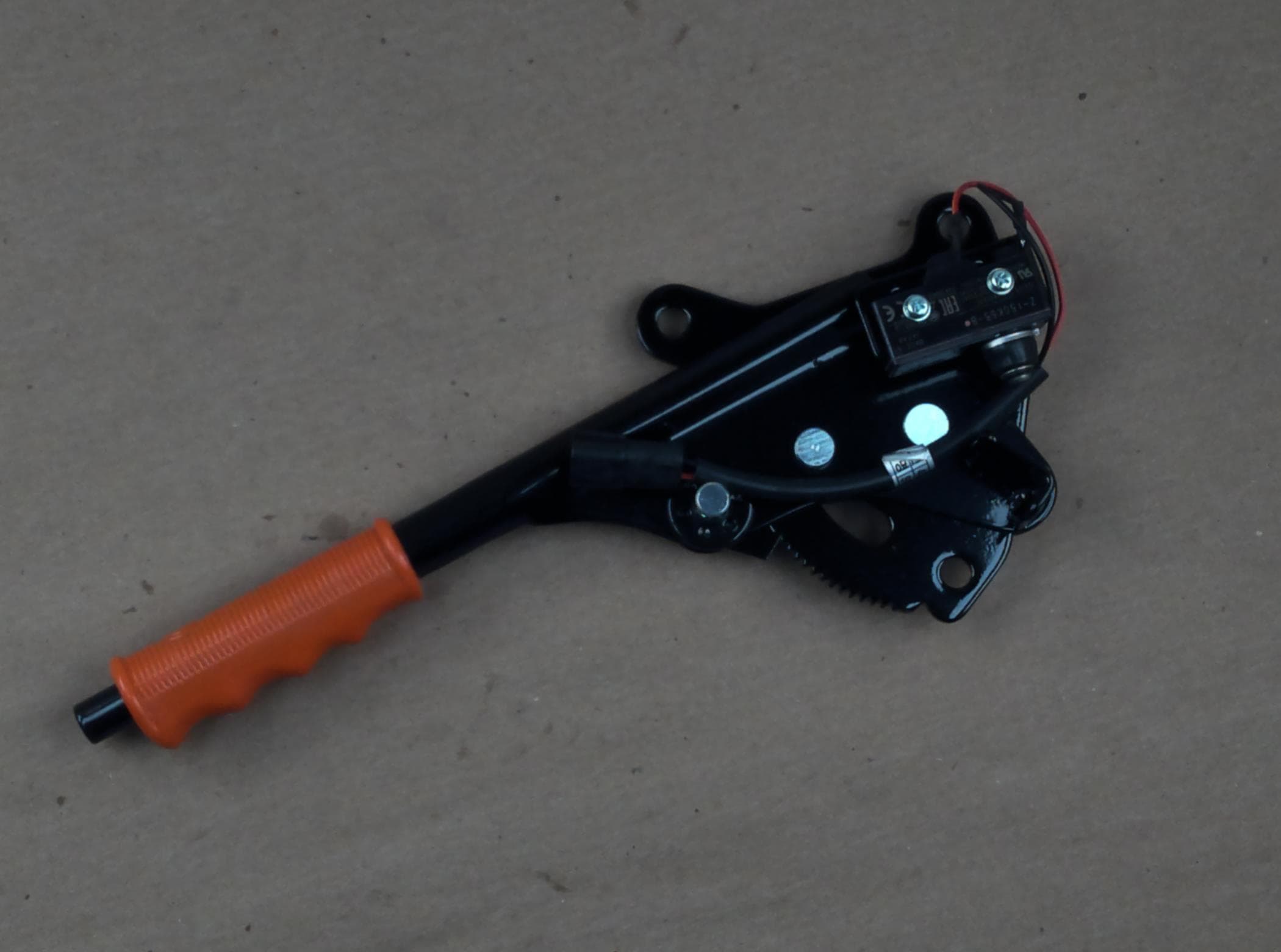 Brake Assy Parking(w Sw) Trg670