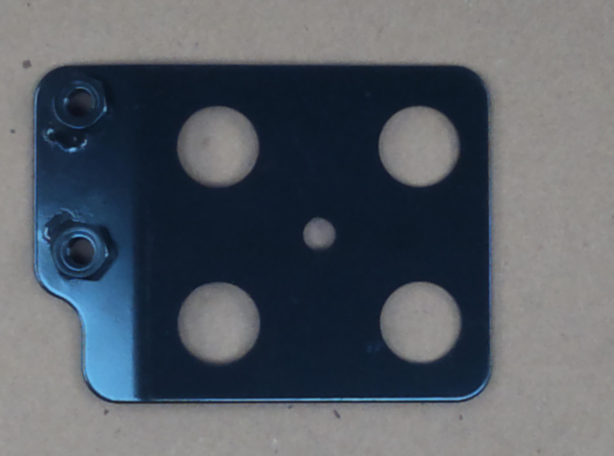 Bracket R/c Pipe Trg827