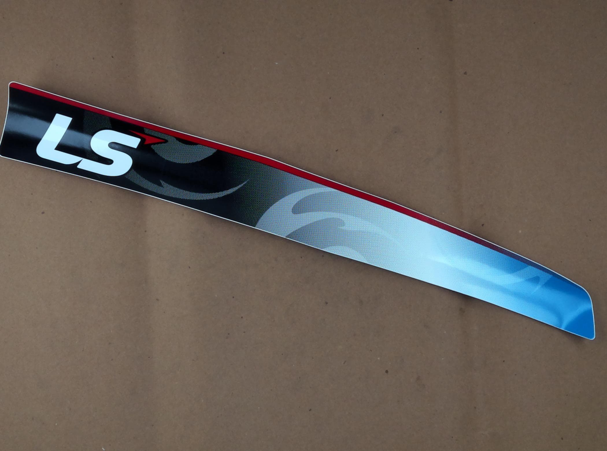 Decal Ls Right