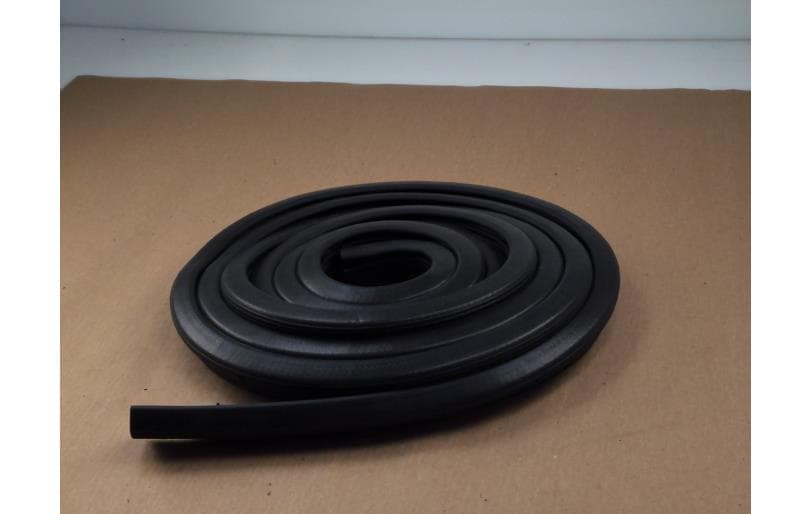 Weather Strip Front Upper U
