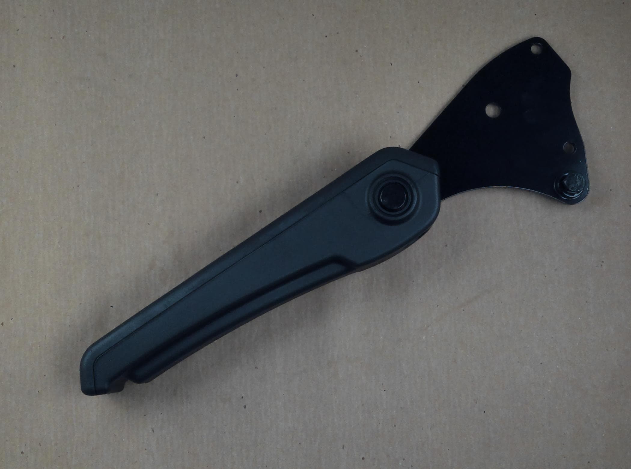 Sub Assembly Armrest Left
