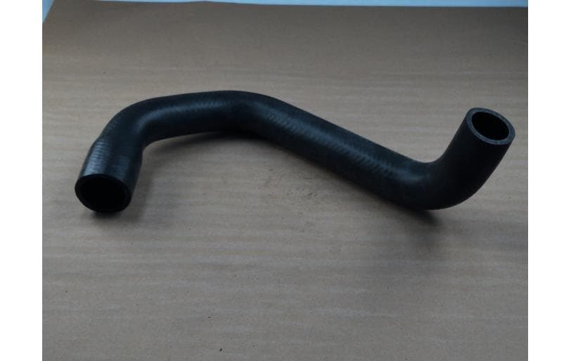 Hose Coolant(btm) Trg170
