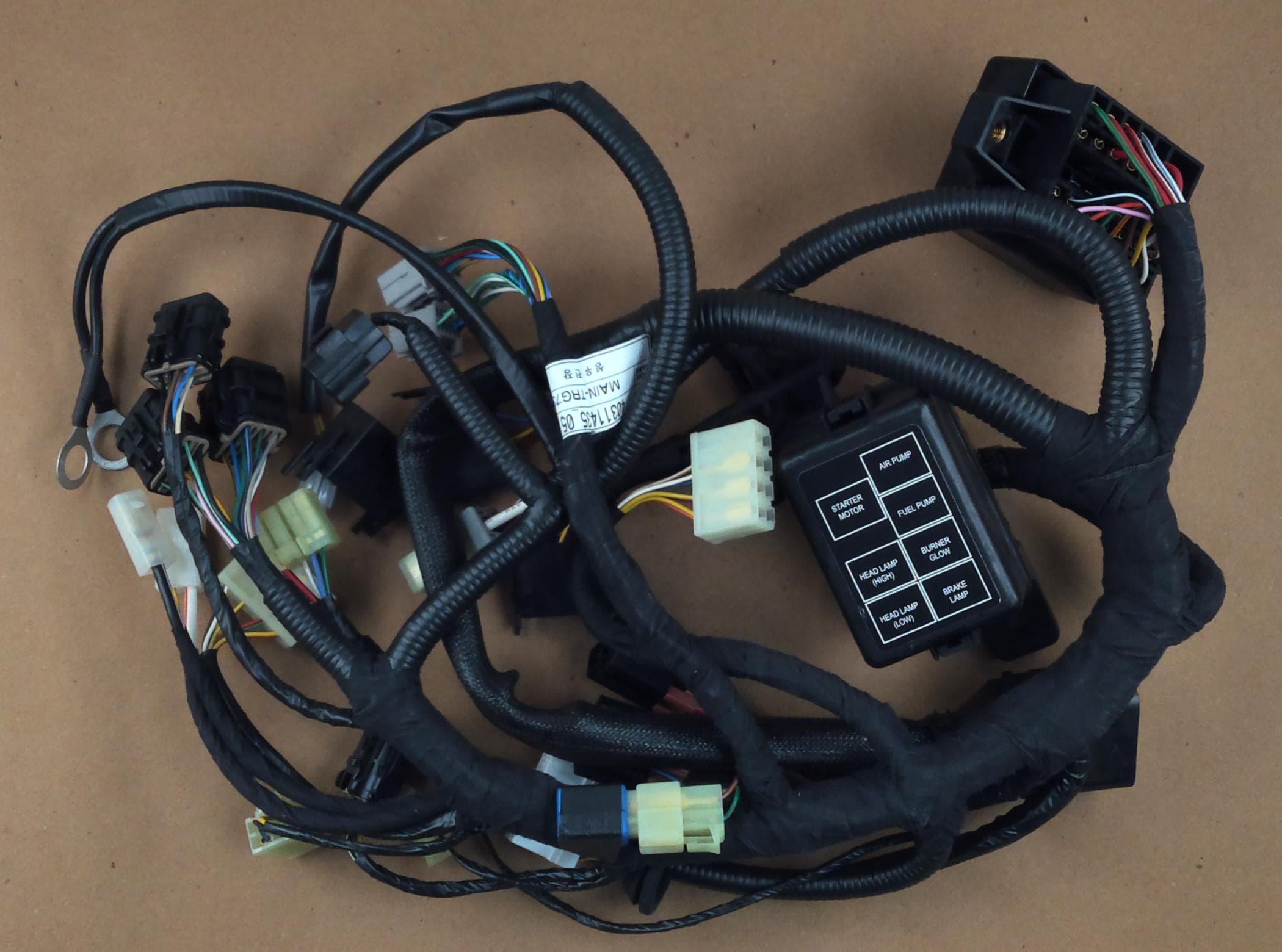 Harness Main