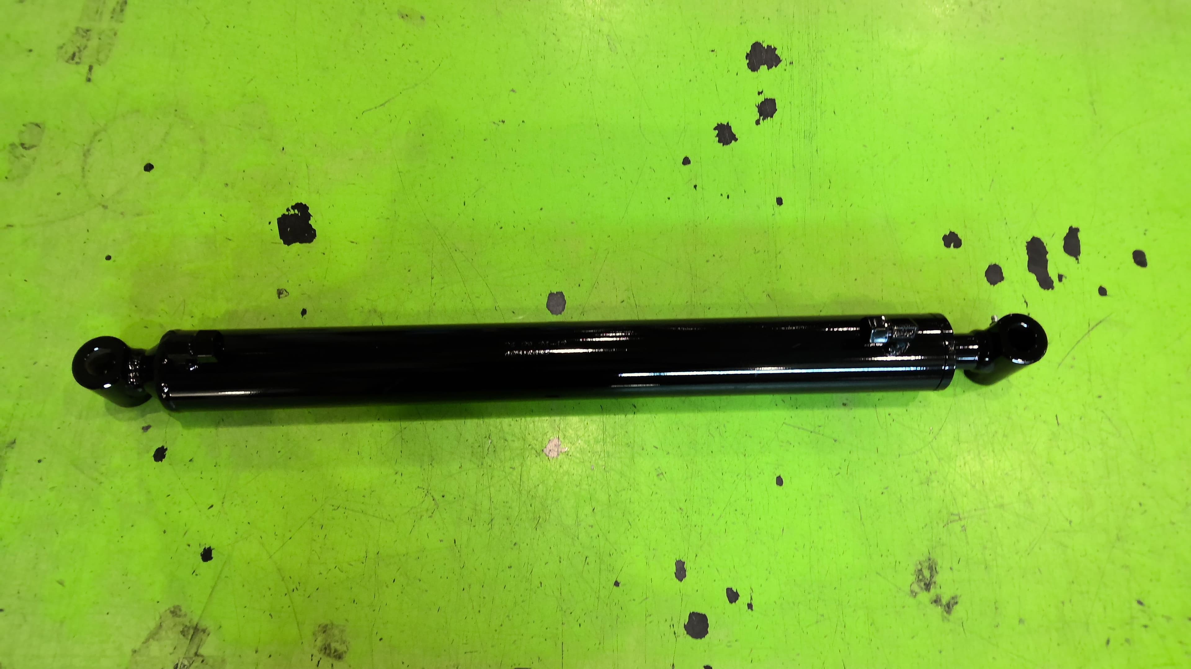 Cylinder Boom