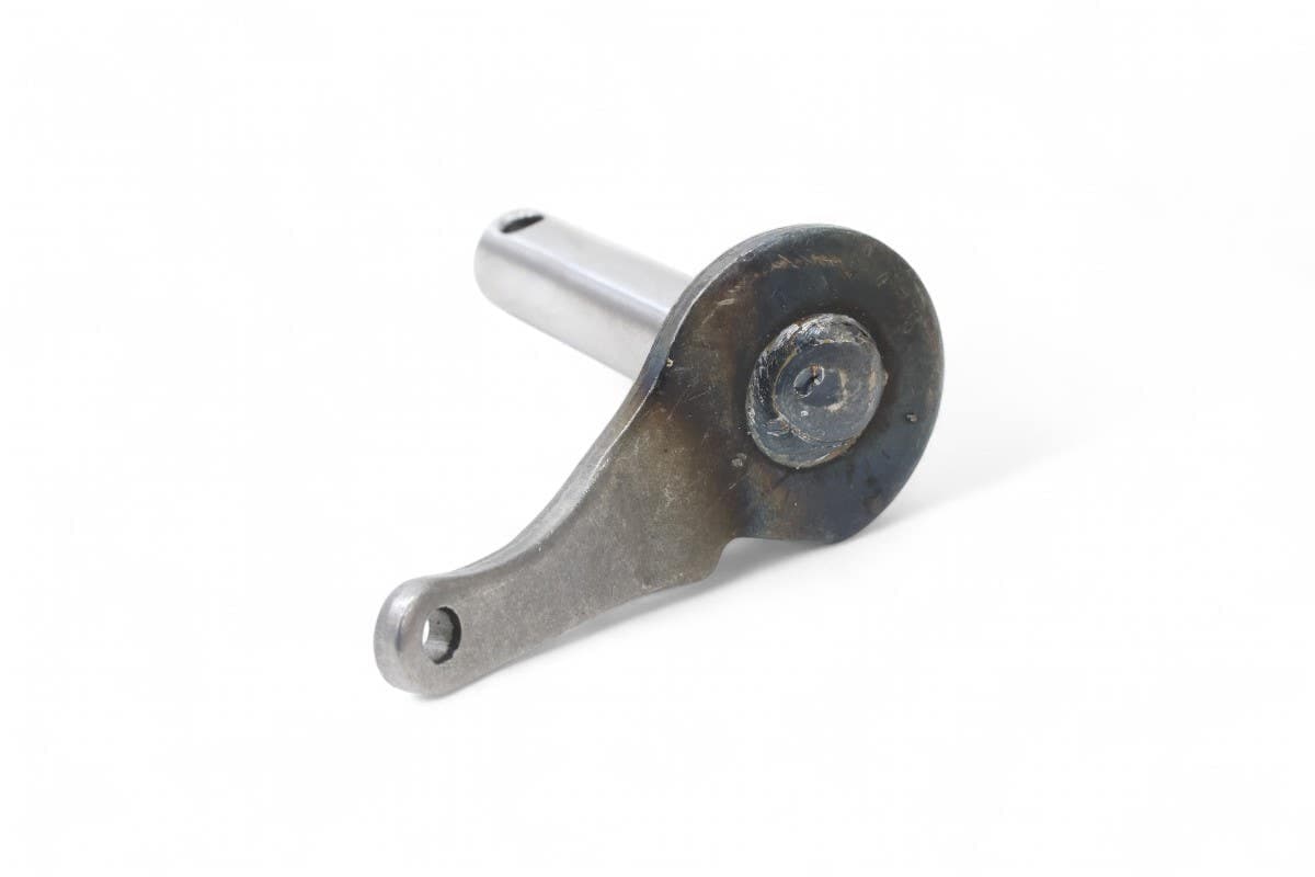 Lever, Governor