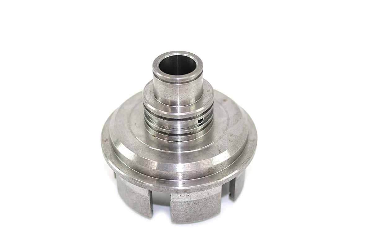 Housing Clutch