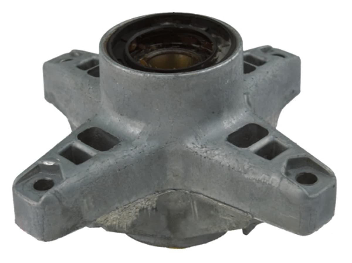 82-411 SPINDLE,ASSY CUB CADET