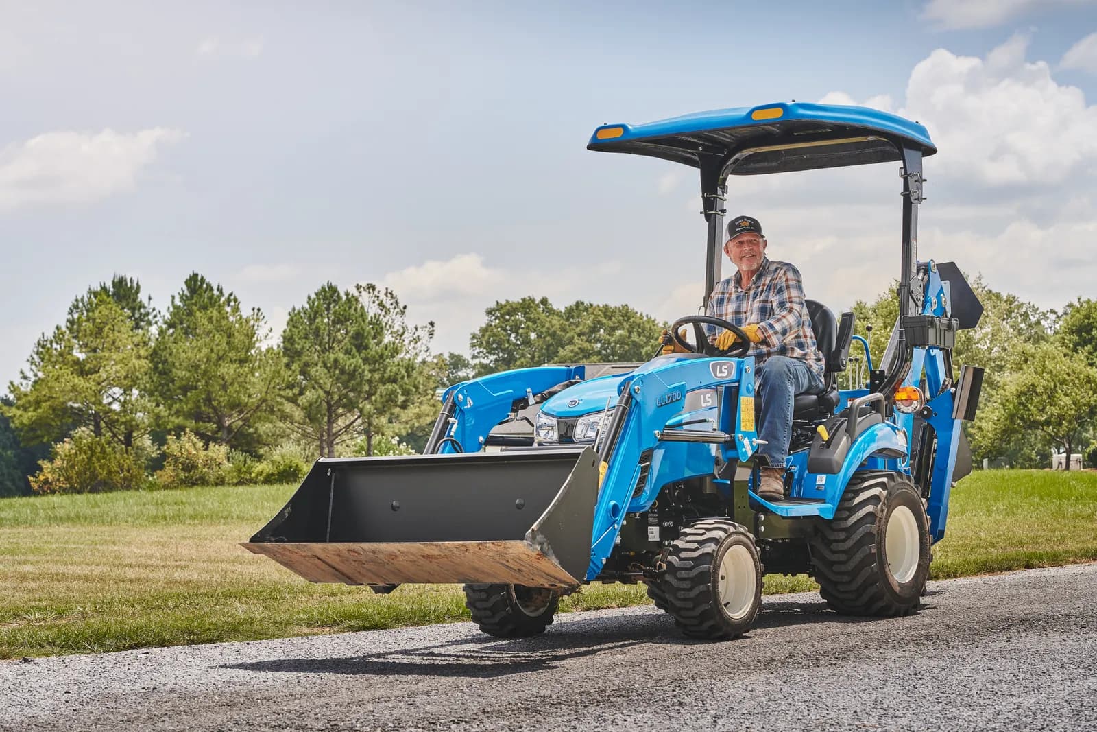 LCK1072 ROPS Canopy with Mount Kit