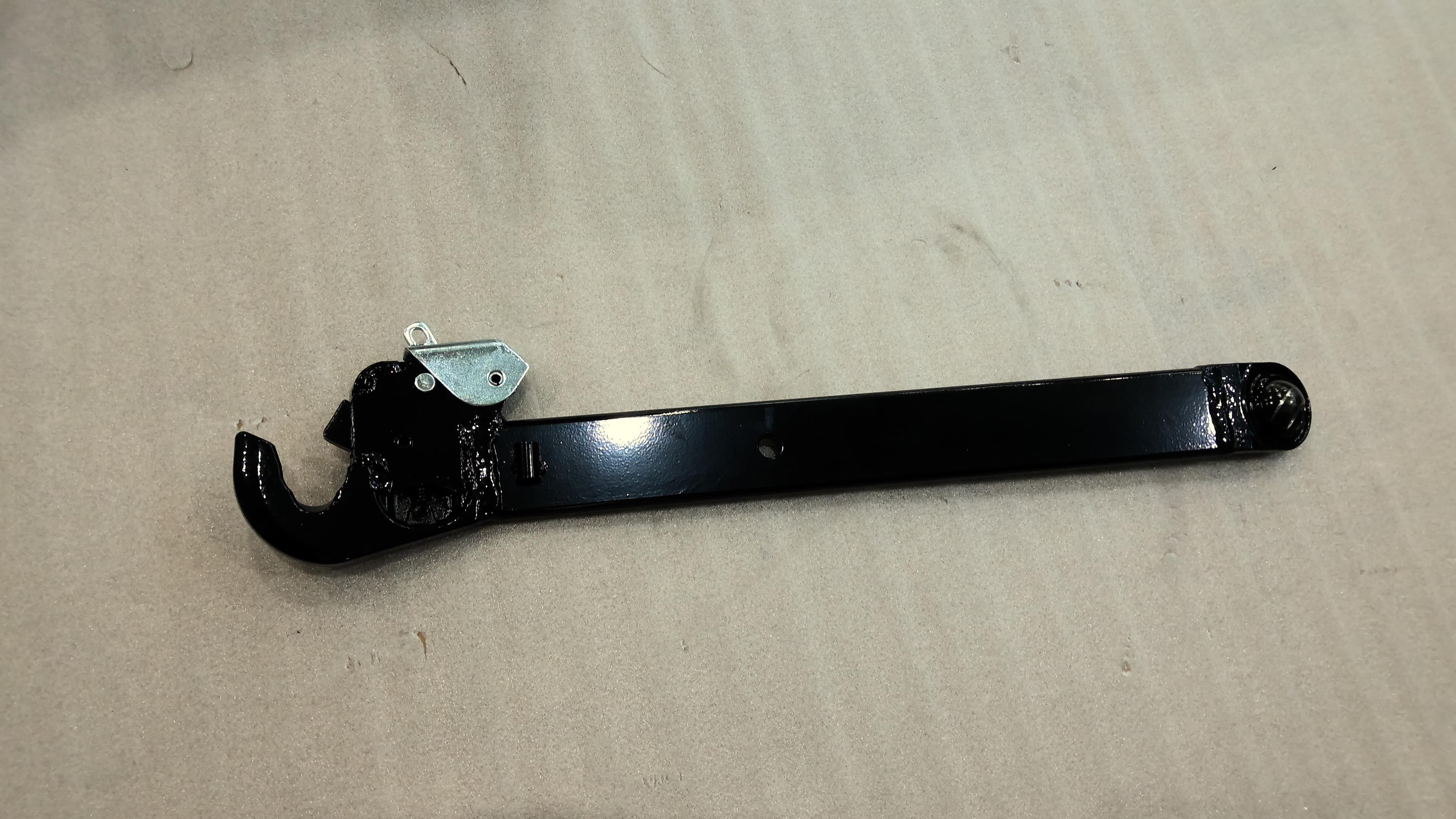 Link Assembly Lower