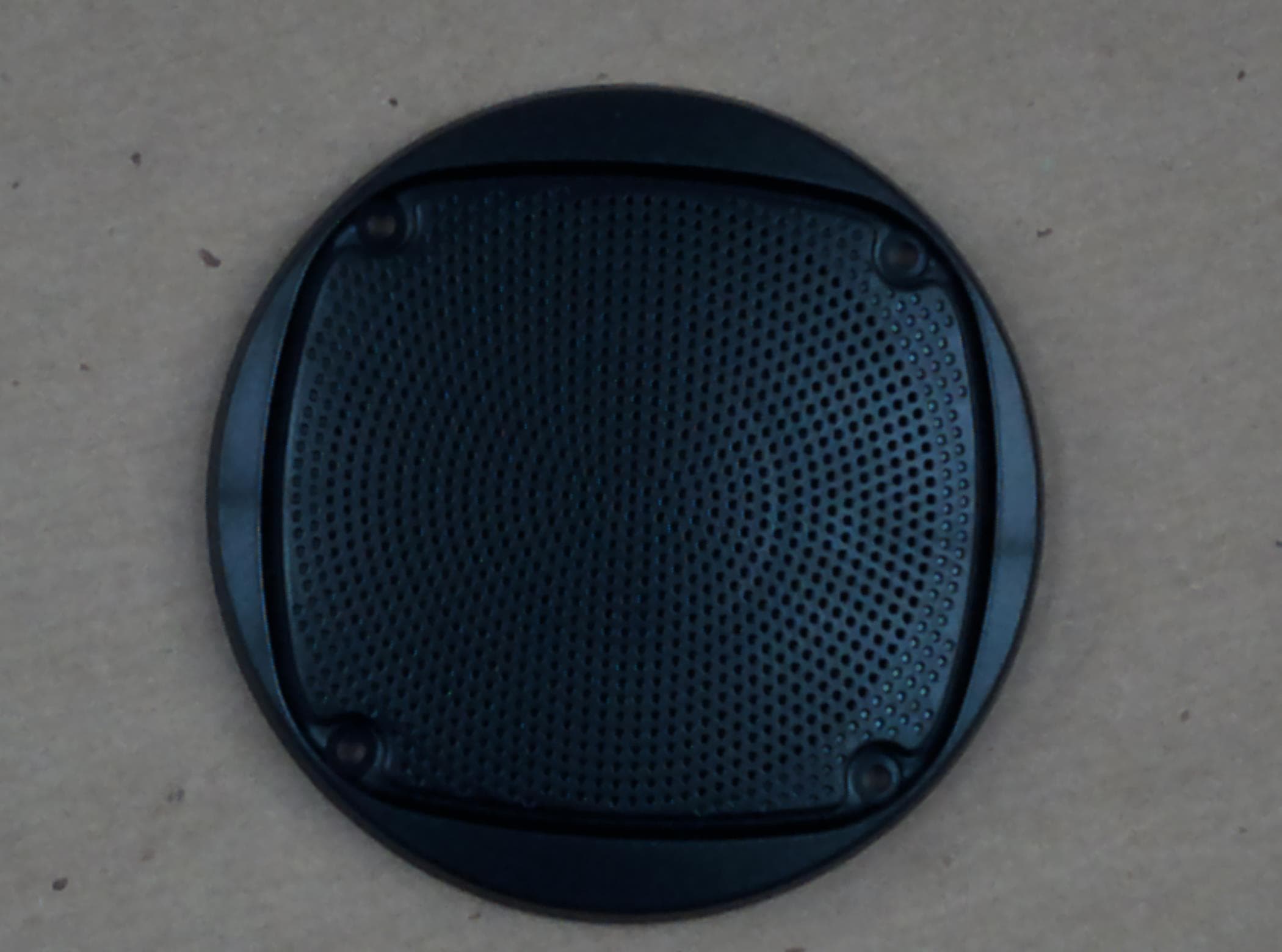 Cover Speaker