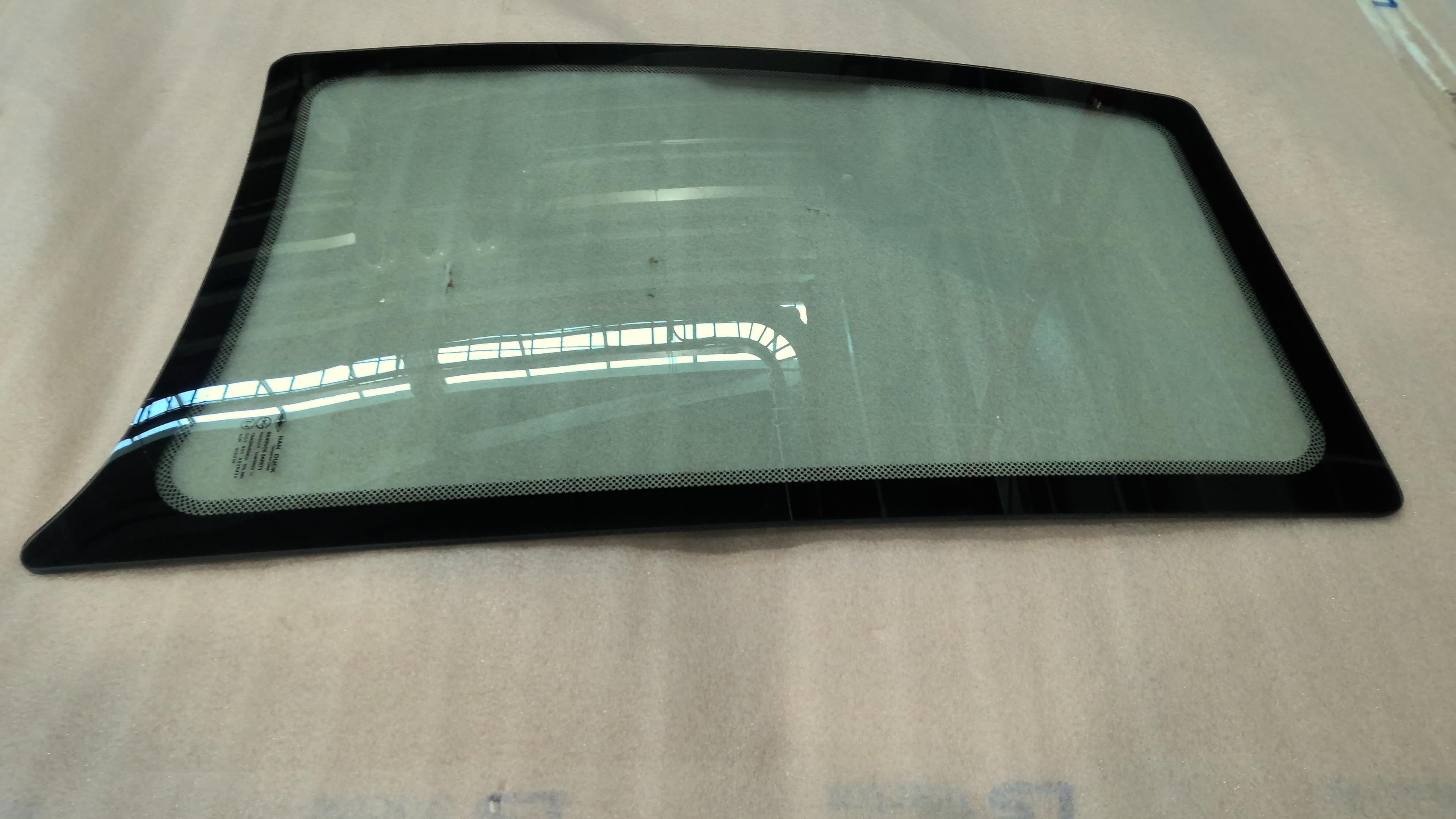 Glass Side Right