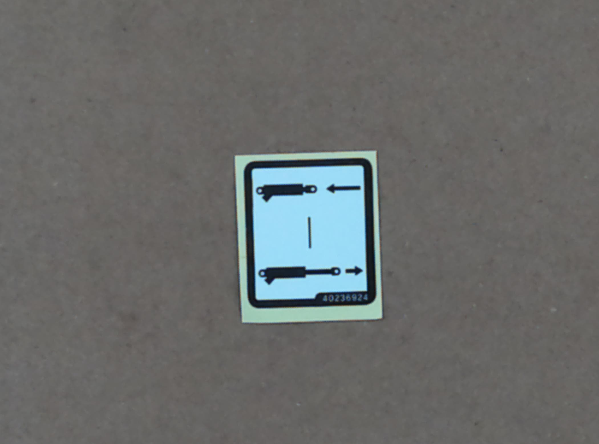 Decal Aux Control