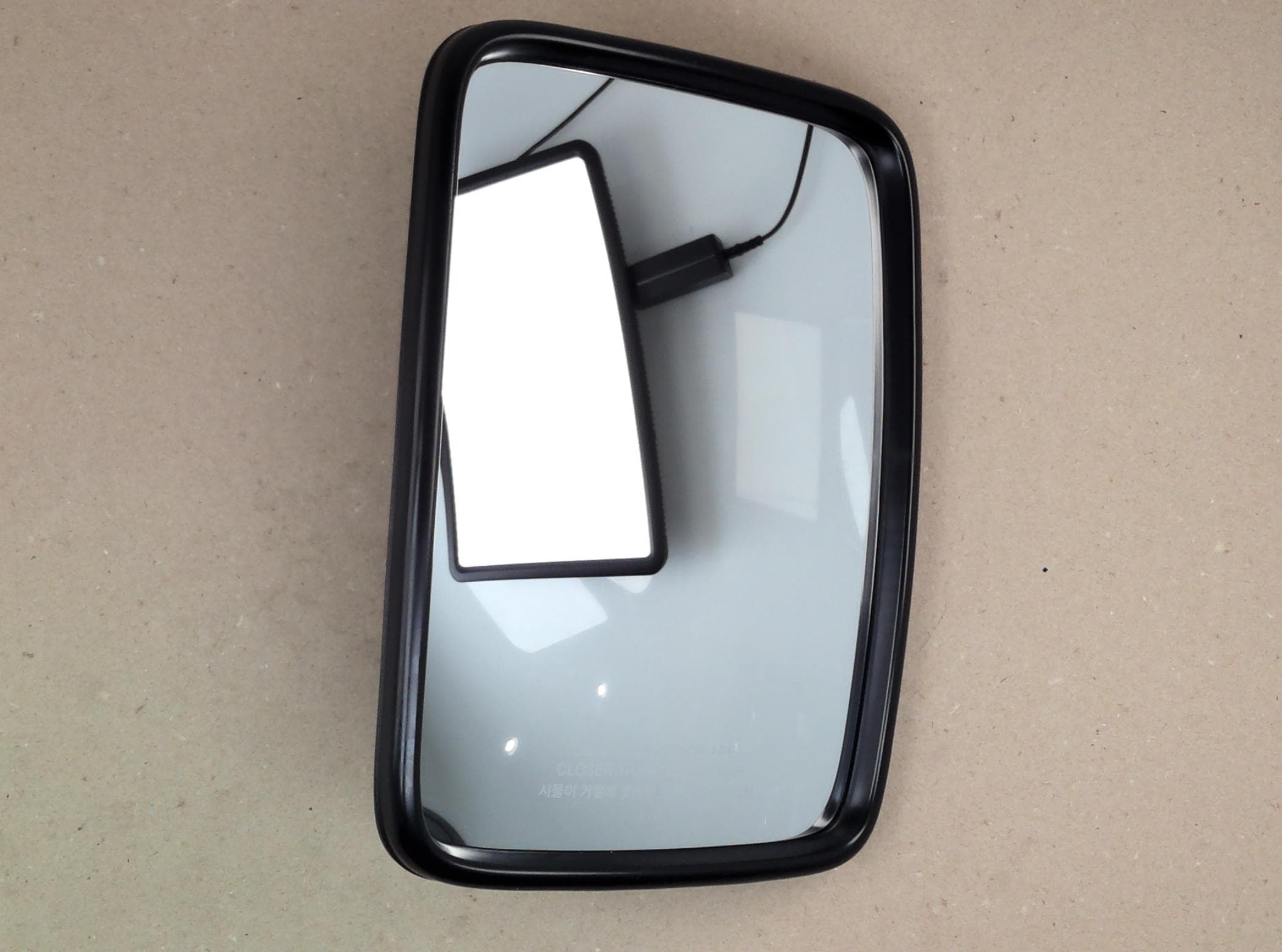 Mirror Back Right