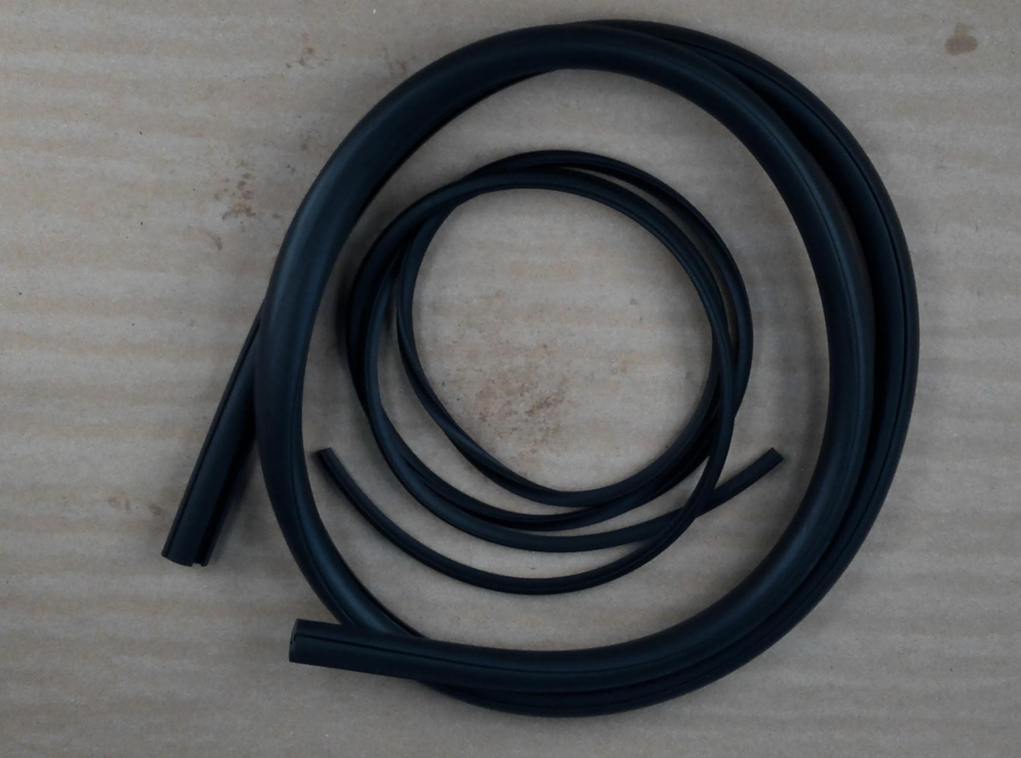 Weather Strip Rear Lower P