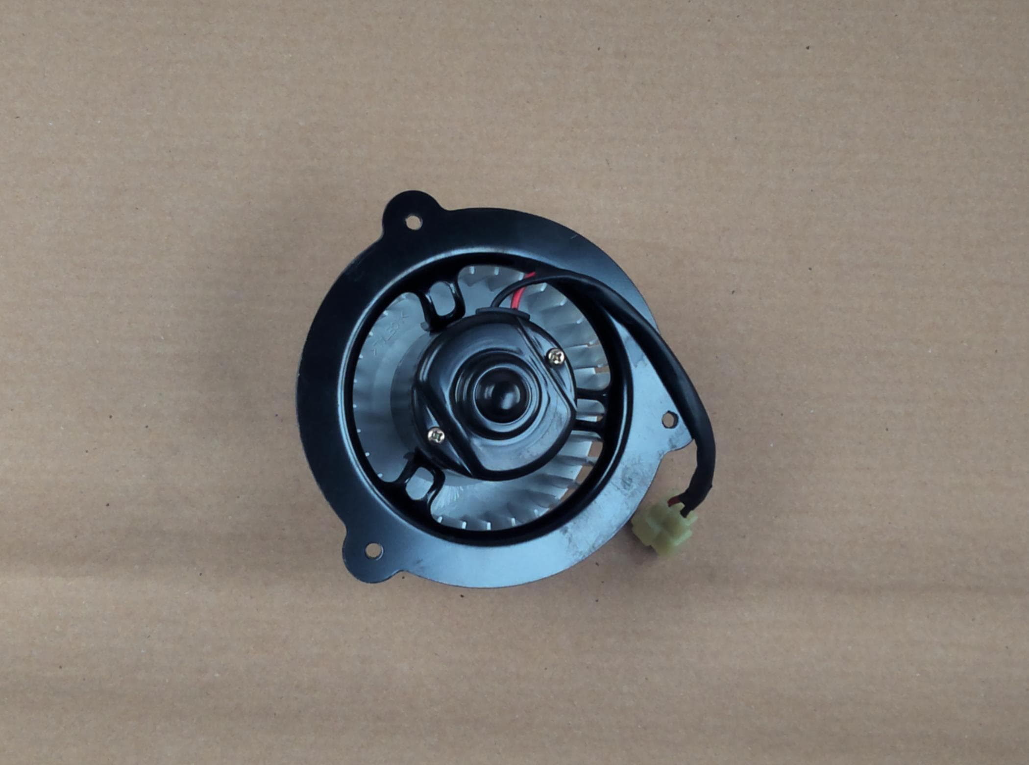Fan+Motor Assembly XR Left-Hand TRG865