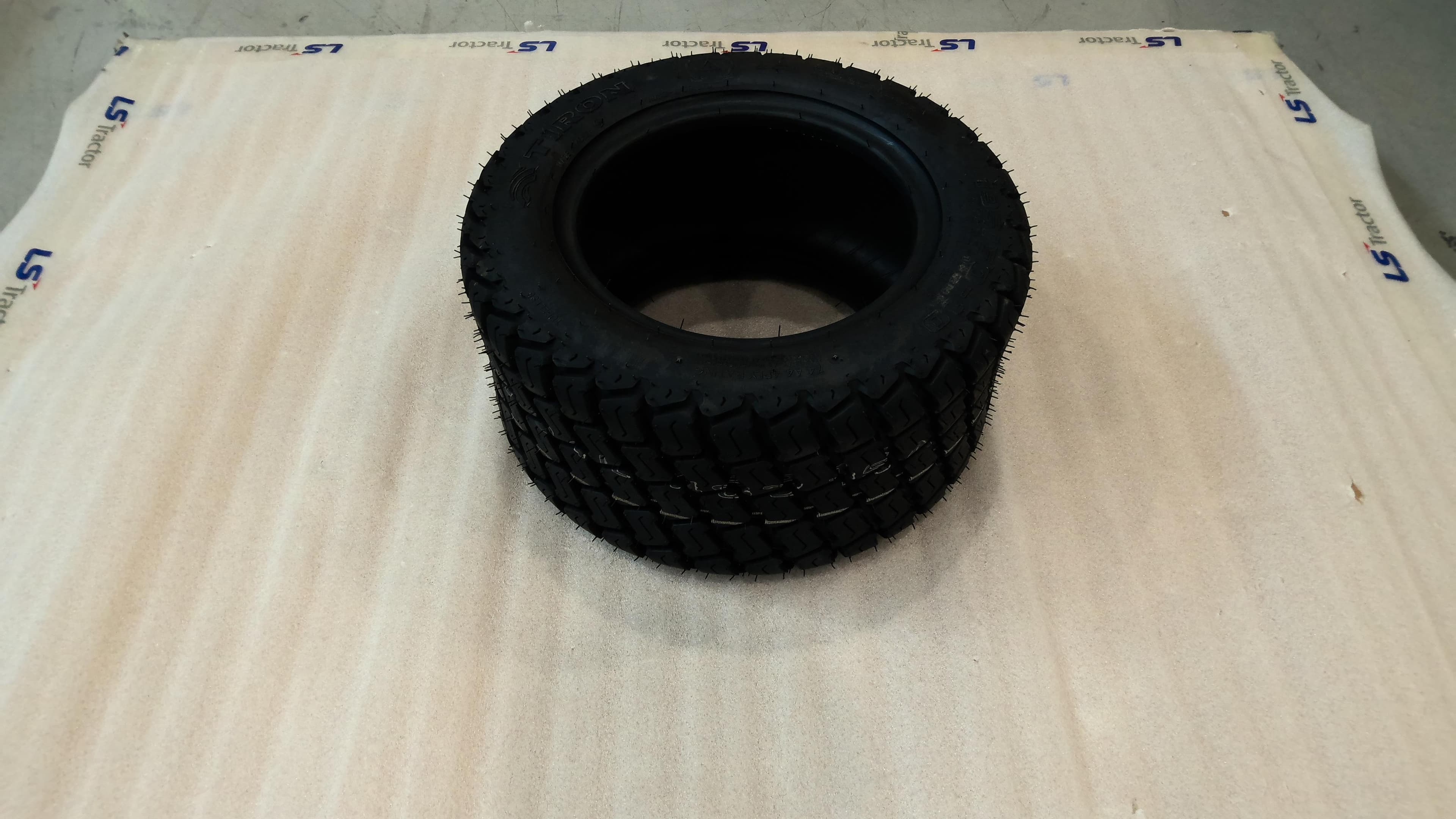 Tire 8.5x10 4pr Trg490
