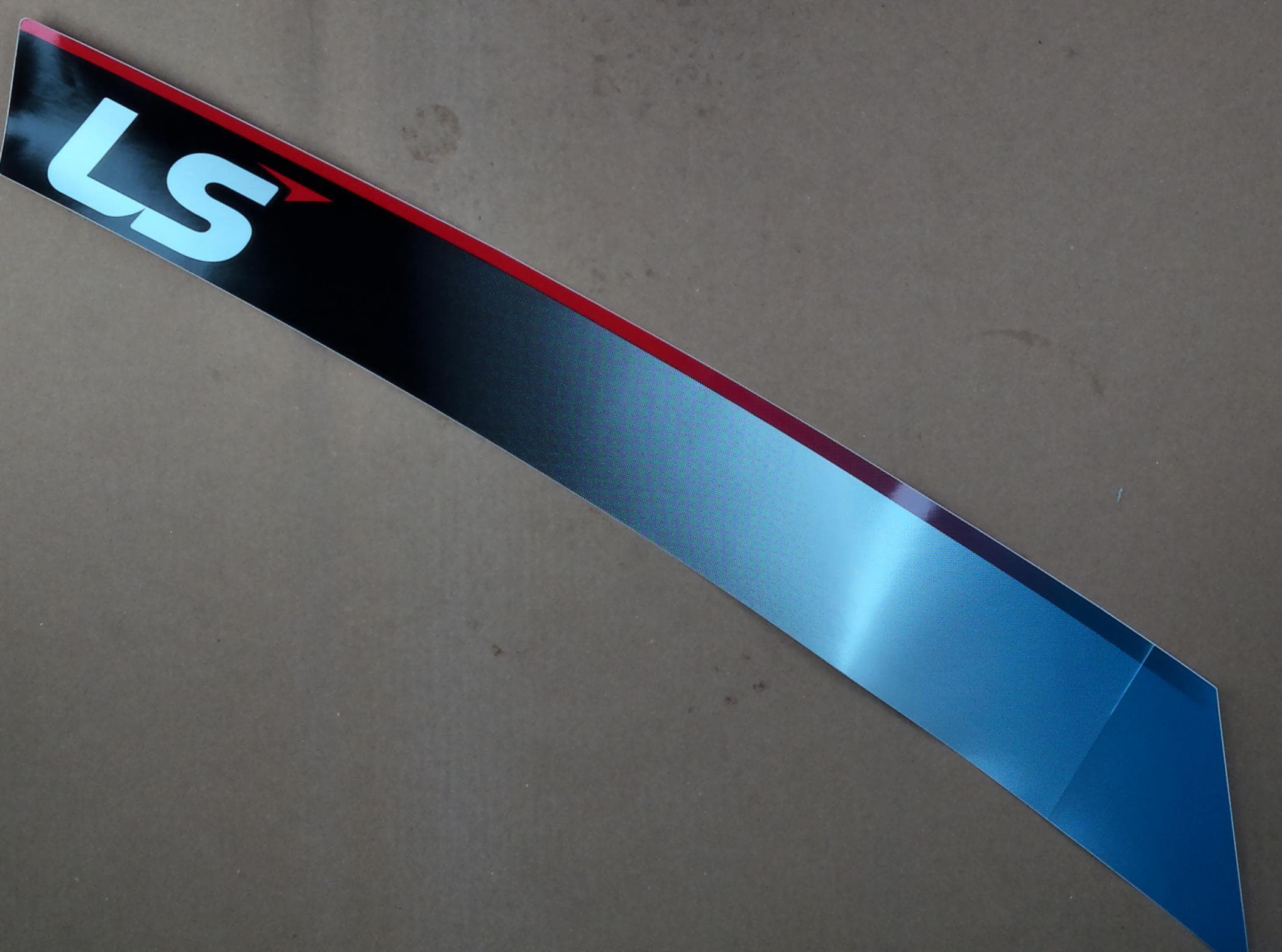 Decal Ls Right
