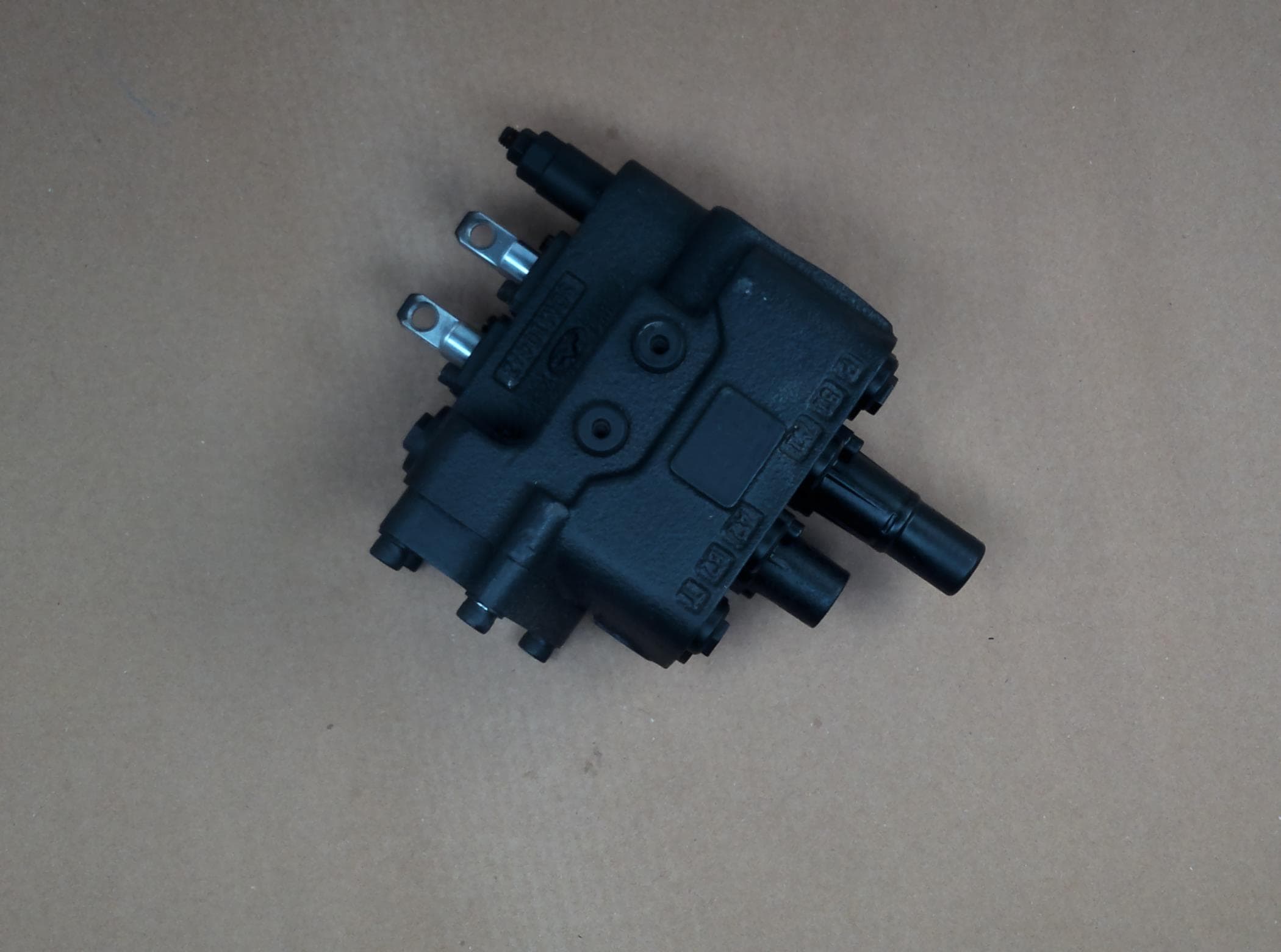 Valve Loader