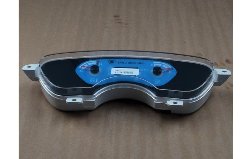 Panel Instrument(y) Trg750