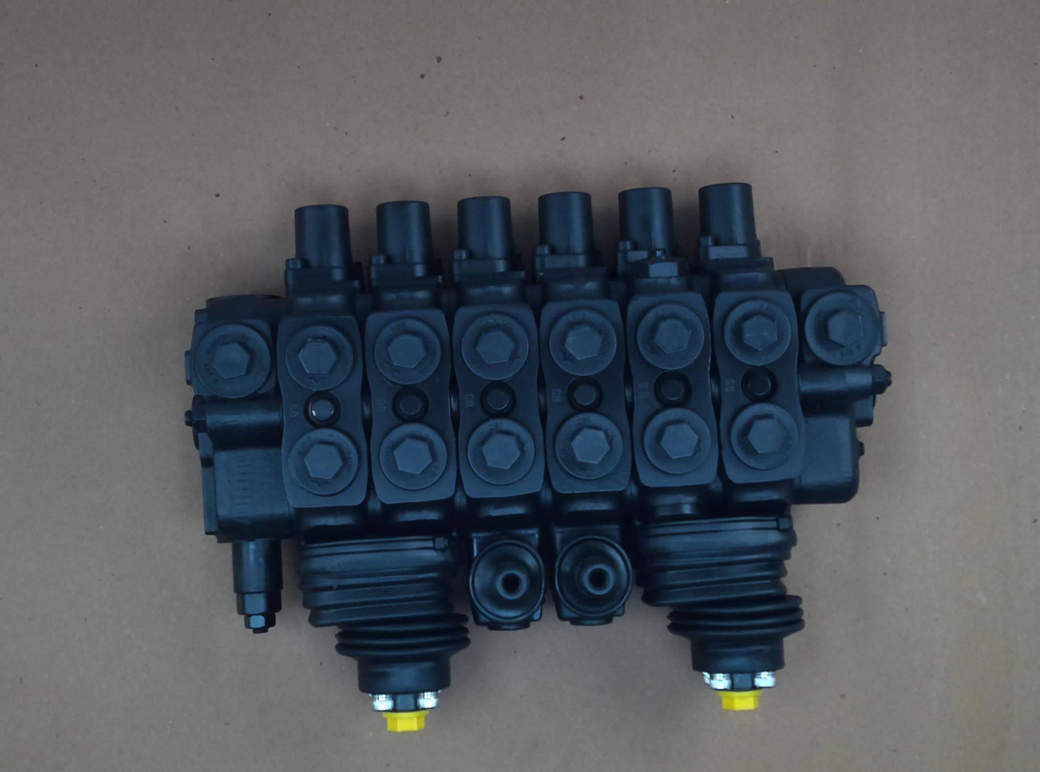Valve Assembly Backhoe Wv