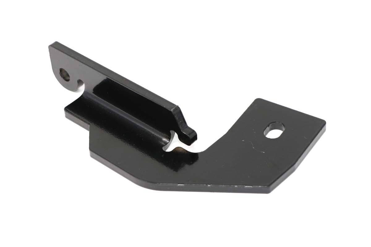 Bracket-Chute, Front