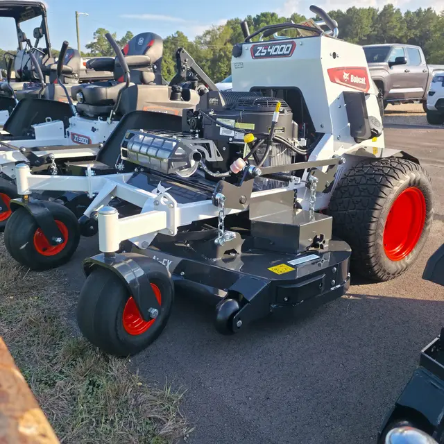 Three-quarter view of a Bobcat ZS4000 zero-turn mower on the lot at Dykes Motors, Collins, Mississippi
