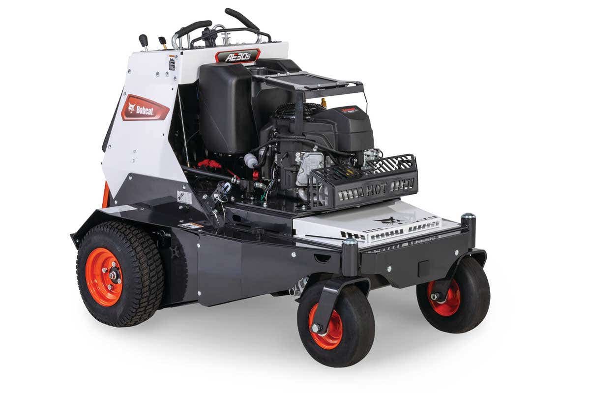 Bobcat AE30S self-propelled aerator