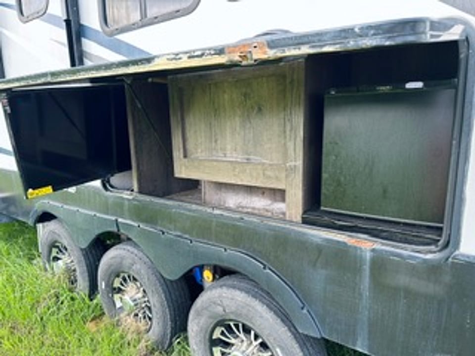 2018 Heartland Cyclone HD Edition Toy Hauler photo 32