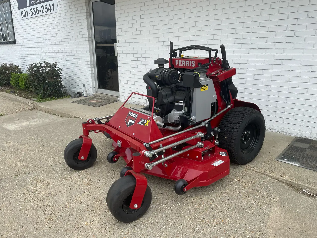 Ferris SRS Z3X stand-on mower