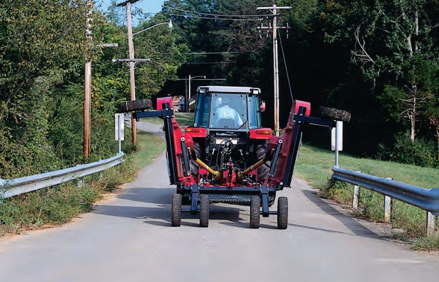 Taylor Pittsburgh 15 ft Tri-Fold Flex-Wing Rotary Cutter, 1000 RPM (1510 Series) 1510-DL-CG-CY